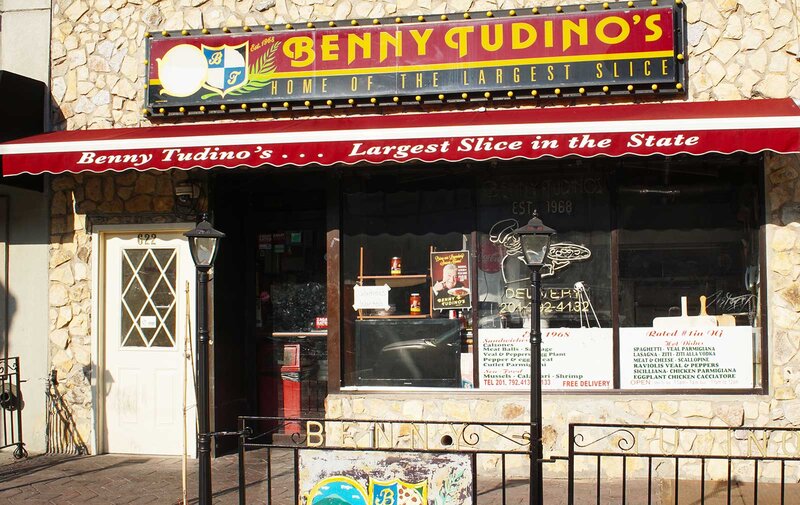 Benny Tudino's - Gallery Photo 31